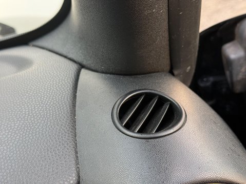 Mini Hatch 1.6 Cooper S Euro 5 (s/s) 3dr 71