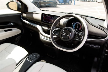 Fiat 500e LA PRIMA