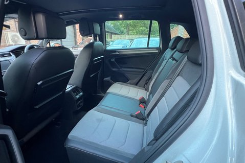 Volkswagen Tiguan R LINE TDI BMT 4MOTION DSG - PAN ROOF -2 OWNERS - 10 SERVICES 8