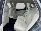 Volvo XC60 2.0 B4 MHEV Momentum Auto AWD Euro 6 (s/s) 5dr 47