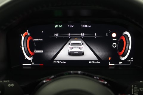 Nissan Qashqai 5dr 1.3 DIG-T MHEV Tekna Petrol Hybrid 22