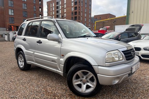 Suzuki Grand Vitara 2.0 16V LOOK! ONLY 63000 MILES! 4x4! ONE OWNER FROM NEW! FSH! 
