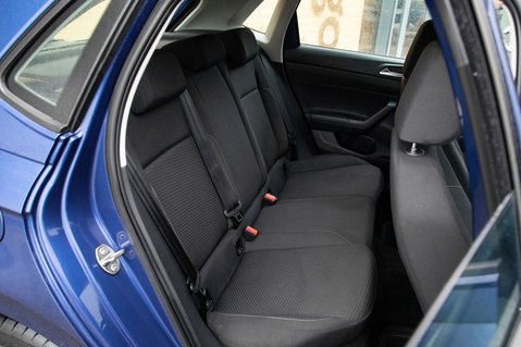 Volkswagen Polo SE TSI DSG 33