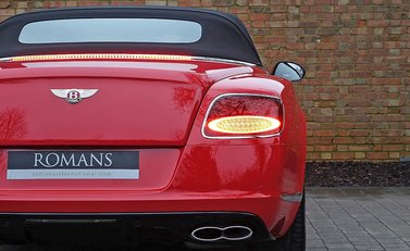 Bentley Continental GT V8 S Convertible Mulliner 21