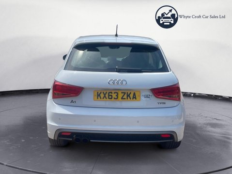 Audi A1 1.4 TFSI S line Sportback Euro 5 (s/s) 5dr 7