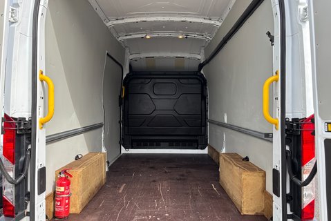 Ford Transit 350 Fwd L3 H3 130ps Panel Van - Air Con / Rear Camera 13