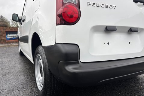 Peugeot Partner 850 S L1 1.6 Hdi 92ps Panel Van - Air Con - Direct from MOD 21