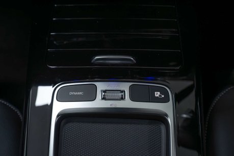 Mercedes-Benz CLA Class 2.0 CLA35h MHEV AMG (Premium Plus) Coupe 4dr Petrol Hybrid 8G-DCT 4MATIC Eu 35