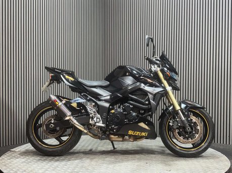 Suzuki GSR750 2011 ONLY 16K GOOD RUNNING NAKED PROJECT BIKE 750CC INLINE 4