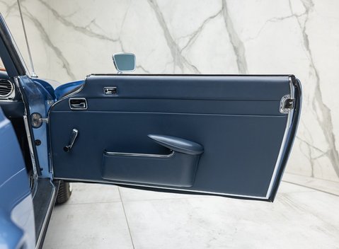 Mercedes-Benz 280 SL W113 Pagoda 31