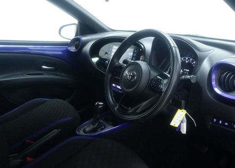 Toyota Aygo X 1.0 Aygo X Edge VVT-i Auto 5dr 41