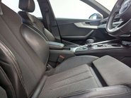 Audi A4 2.0 A4 S Line TDI Quattro Semi-Auto 4WD 5dr 29