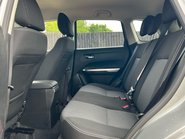 Suzuki Vitara SZ-T BOOSTERJET MHEV 9