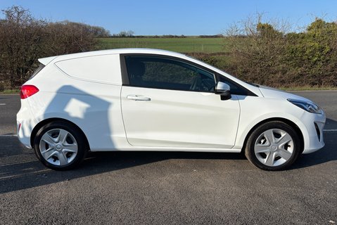 Ford Fiesta Base 85 ps Tdci Car Derived Panel Van - Air Con & Sat Nav 8