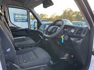 Iveco Daily 35S14V 3520L Business Hi-Matic Panel Van 17