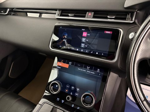 Land Rover Range Rover Velar 2.0 D180 R-Dynamic SE Auto 4WD Euro 6 (s/s) 5dr 16