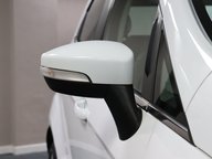 Ford Ecosport TITANIUM 32