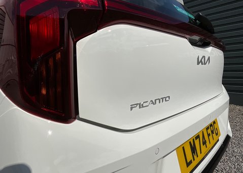 Kia Picanto 1.0 62bhp '2' 17