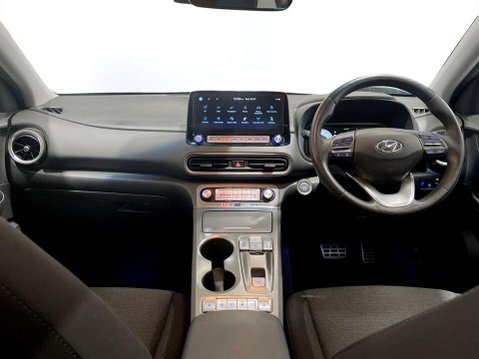 Hyundai KONA 64kWh Premium SUV 5dr Electric Auto (10.5kW Charger) (204 ps) 19
