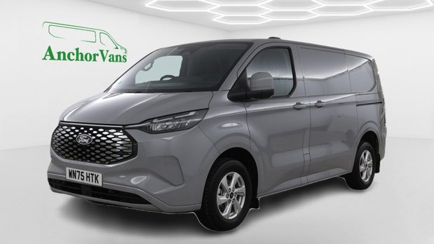 Ford E-Transit Custom 65KWH AUTO SWB L1H1 Low Roof Limited Air Con 218ps Alloys Sensors Cam EURO 1