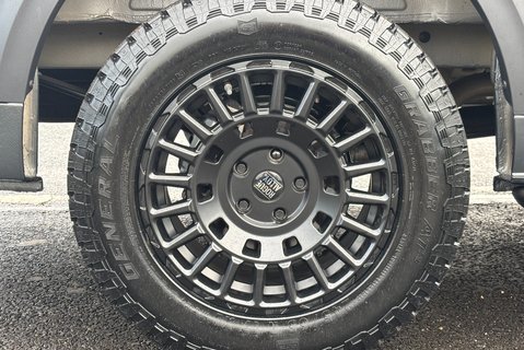 MAN TGE 3.180 4Motion Standard Lr DCIV - DSG Auto - 6 Seats 34