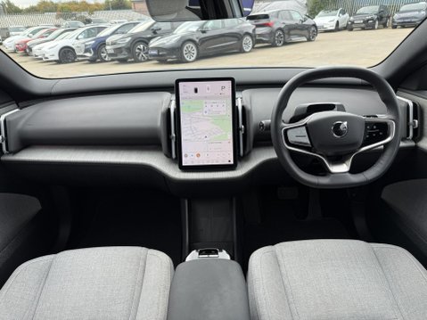 Volvo Ex30 Single Motor Extended Range 69kWh Ultra SUV 5dr Electric Auto (272 ps) 32