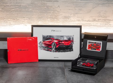 Ferrari F8 Tributo 13