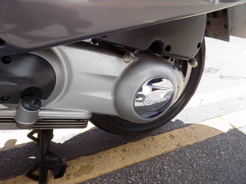 Piaggio Vespa GTV 125 22