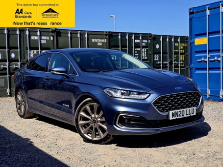 Ford Mondeo 2.0 TiVCT Vignale Saloon 4dr Petrol Hybrid CVT Euro 6 (s/s) (187 ps)