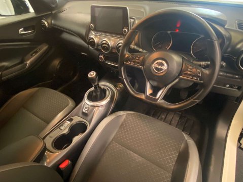 Nissan Juke 1.0 Juke N-Connecta DiG-T 5dr 14