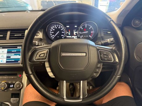 Land Rover Range Rover Evoque 2.2 SD4 Pure Tech 4WD Euro 5 (s/s) 5dr 31