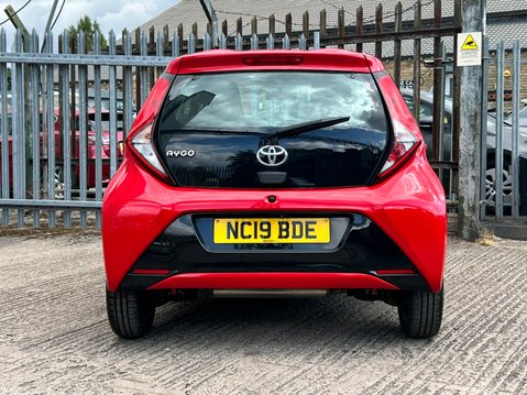 Toyota Aygo VVT-I X-PLAY 21