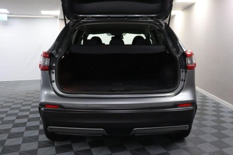 Nissan Qashqai N-CONNECTA DIG-T 14