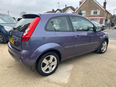 Ford Fiesta ZETEC CLIMATE 16V 12