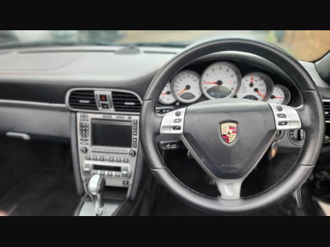 Porsche 911 CARRERA 4 TIPTRONIC S 39