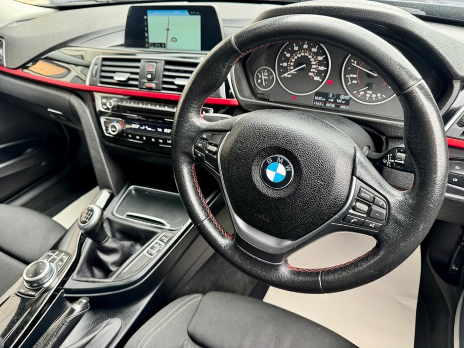 2018 BMW 3 Series — image 2