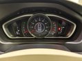 Volvo V40 1.5 T3 Auto Euro 6 (s/s) 5dr 38