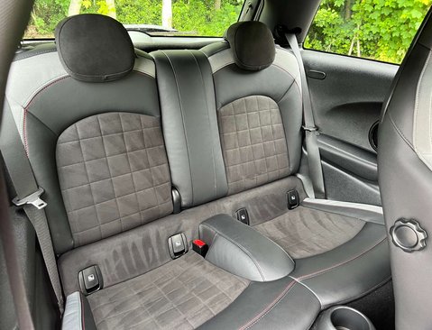 Mini Hatch 2.0 John Cooper Works Auto 3dr 40