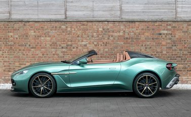 Aston Martin Zagato Vanquish Speedster 2
