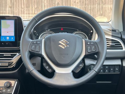 Suzuki S-Cross ULTRA BOOSTERJET ALLGRIP MHEV 38