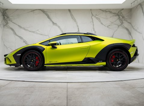 Lamborghini Huracan Sterrato 5