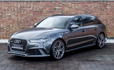 Audi RS6 Avant Performance 6