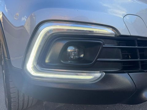 Renault Captur 0.9 TCe ENERGY Iconic Euro 6 (s/s) 5dr 45