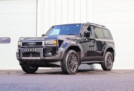 Toyota Land Cruiser COMMERCIAL with the best seat conversion in the uk from seeker 