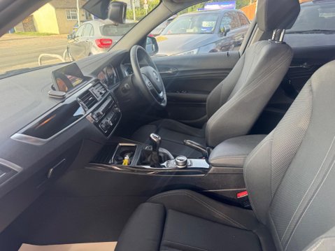 BMW 1 Series 1.5 118i Sport Euro 6 (s/s) 5dr 27