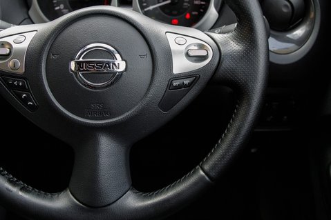Nissan Juke TEKNA XTRONIC 19