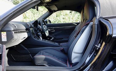 Porsche Boxster GTS 3