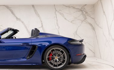 Porsche 718 Boxster Spyder 27