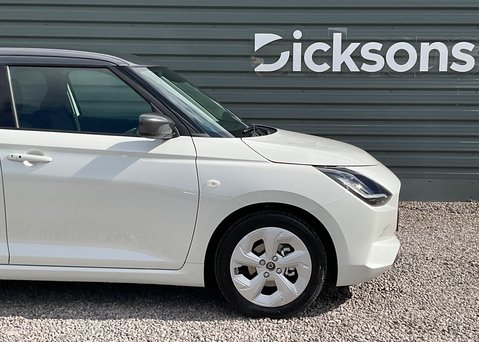 Suzuki Swift Motion 1.2 Mild Hybrid 7