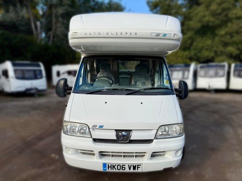 Autosleeper Nuevo ES 3